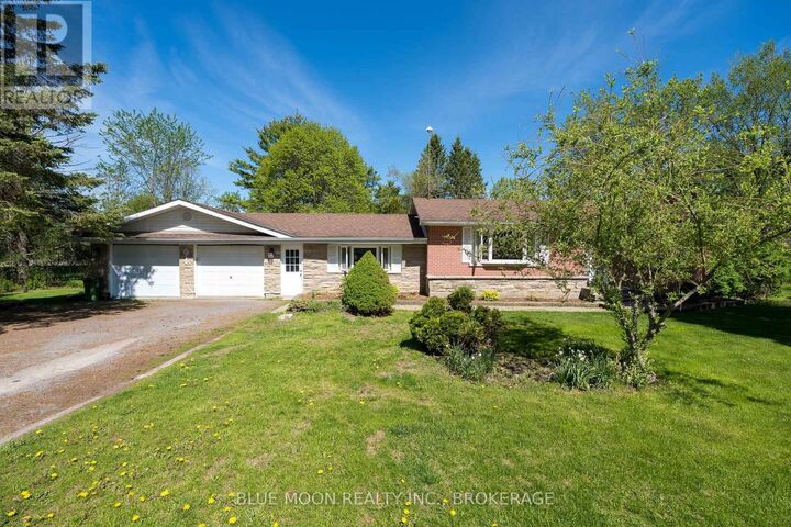 Property Photo: 2545 Leeman Road ON K0H 1M0