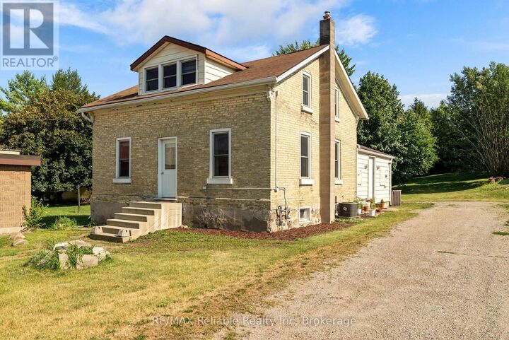 39 Main Street East — photo 1