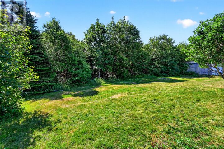 Photo de la propriété:  16 Harnum Crescent  NL A1N 2H4 