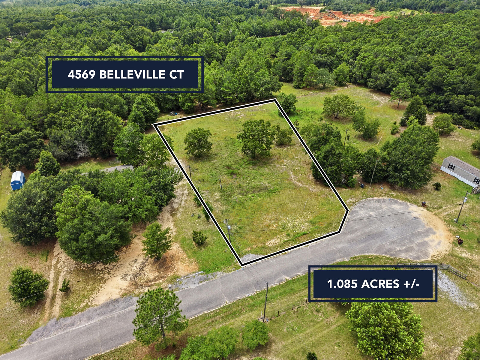 Property Photo:  4569 Belleville Court  FL 32583 