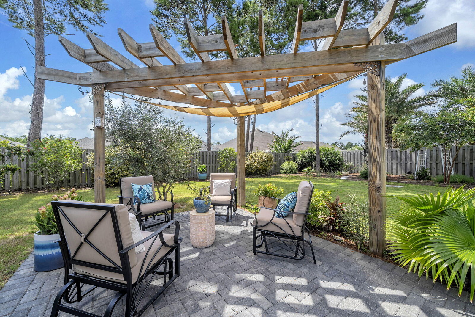 Property Photo: 283 Sweet Tea Lane FL 32439
