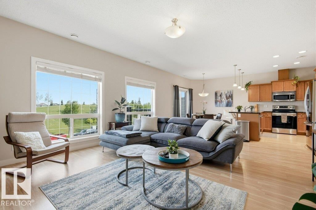 Property Photo:  7293 South Terwillegar Drive NW 17  AB T6R 0N5 