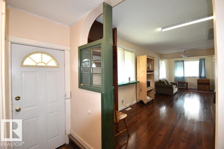 Property Photo:  4917 49 Street  AB T0A 2W0 