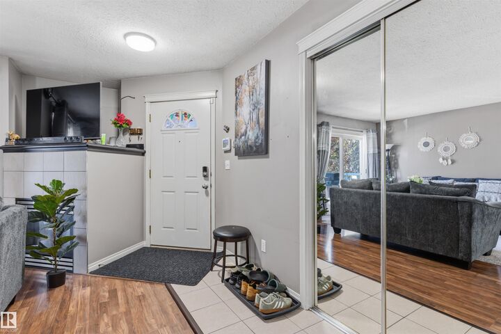 Property Photo: 2505 42 Street NW 11 AB T6L 7G8