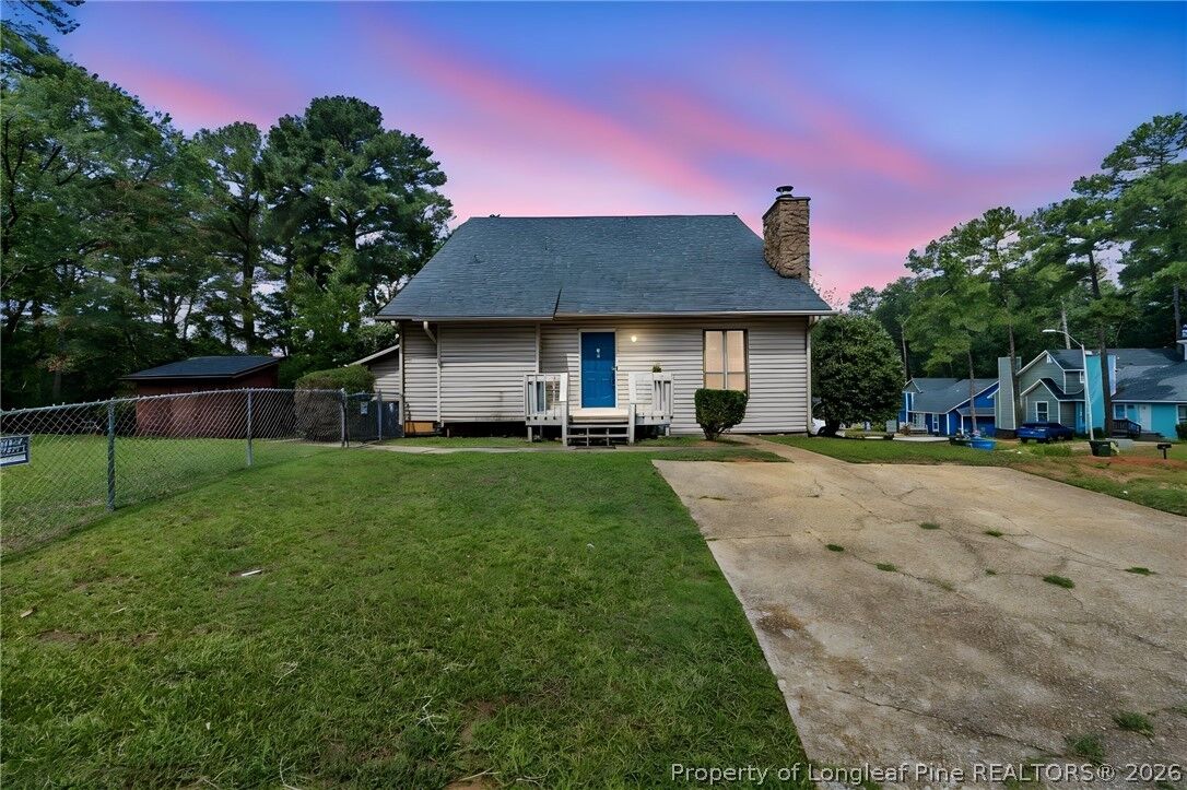 Property Photo:  6477 Pittsfield Drive  NC 28303 