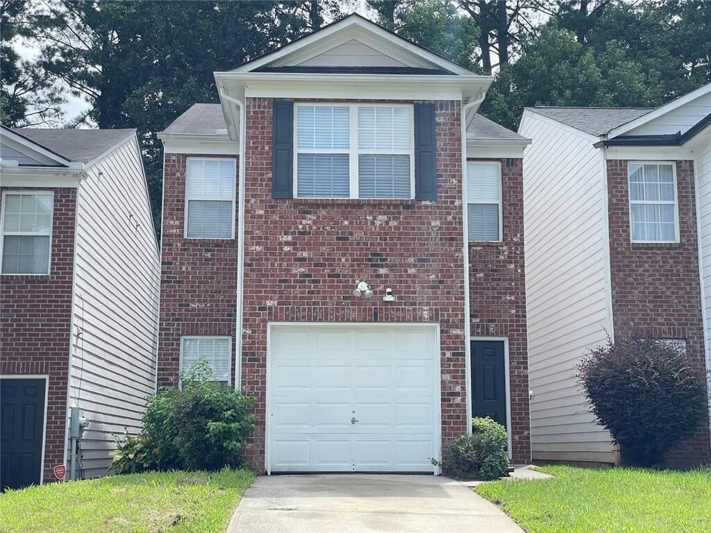 Property Photo: 5092 Windsor Forrest Lane GA 30349