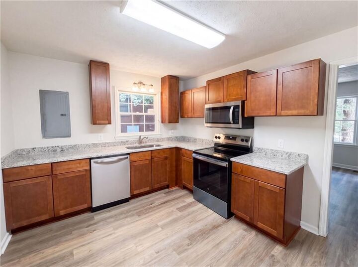 Property Photo: 537 Green Street GA 30655