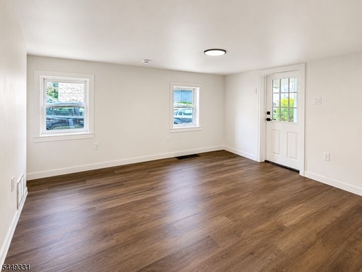 Property Photo:  286 Chambers St  NJ 08865 