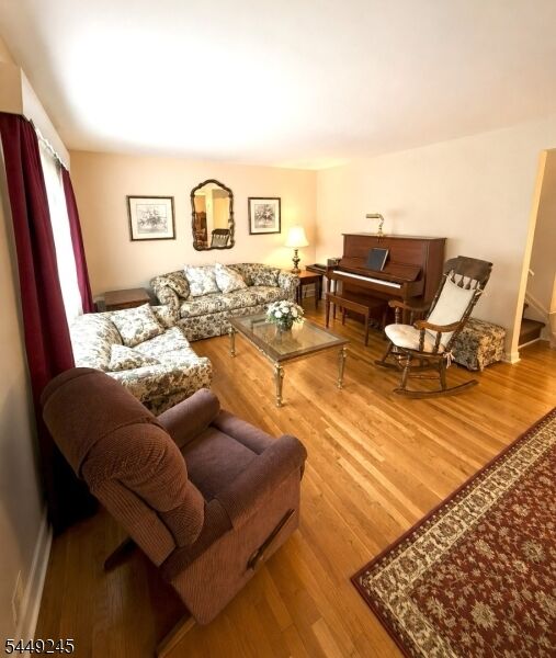 Property Photo:  70 Bromley Pl  NJ 07110 