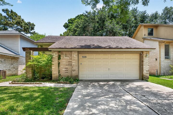 Property Photo: 16606 Quiet Trail Drive TX 77396