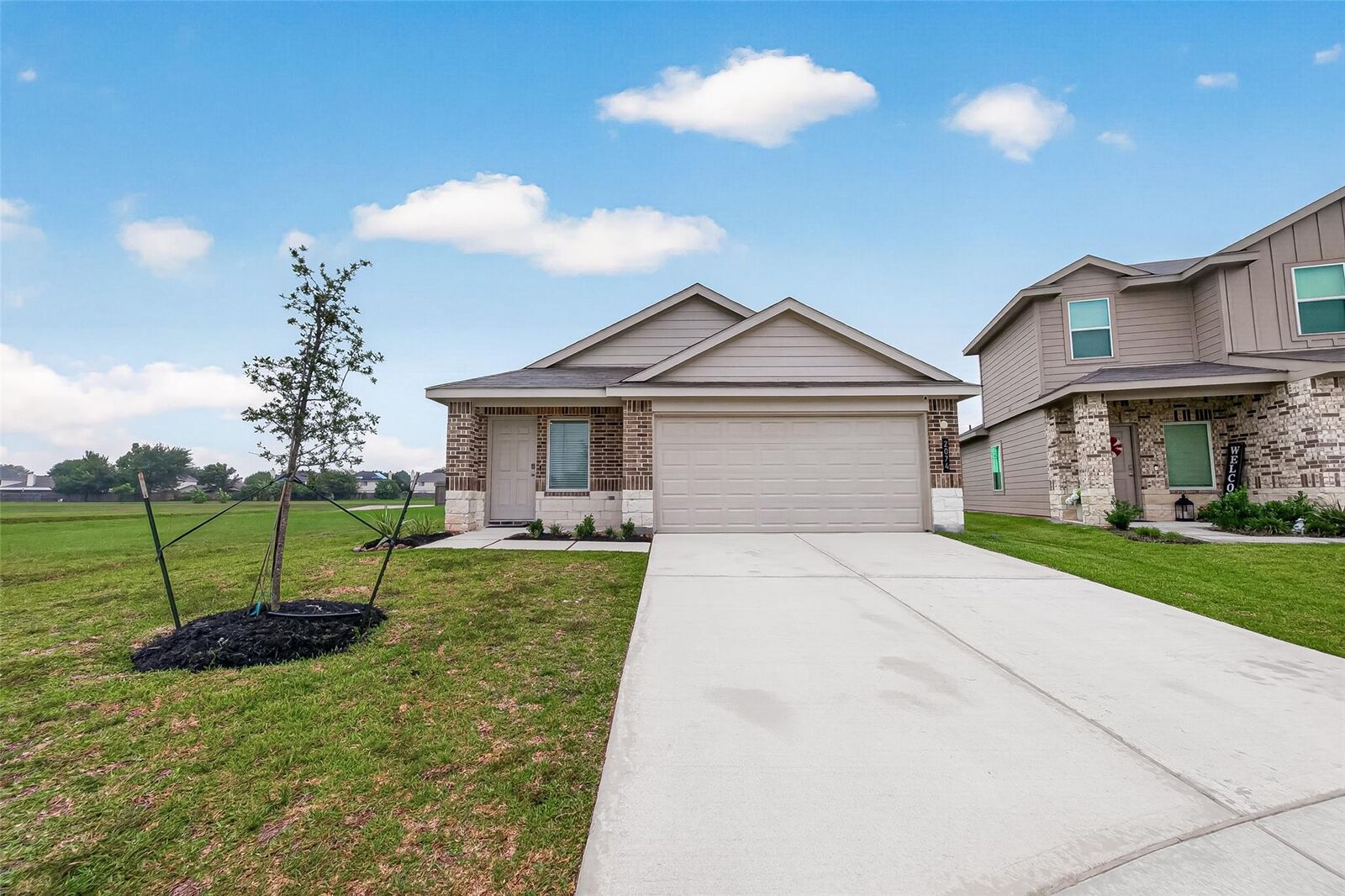 Property Photo:  2074 Legacy Hills Drive  TX 77067 