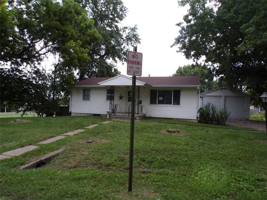 Property Photo: 107 Kansas Avenue KS 66434