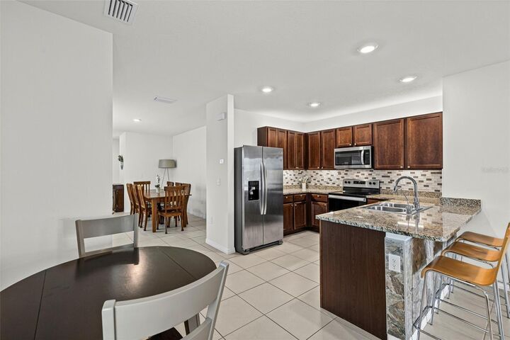 Property Photo: 10914 Penny Gale Loop FL 33576