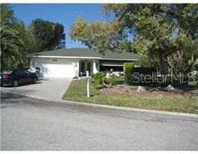 Property Photo:  1012 Cimarron Circle  FL 34209 