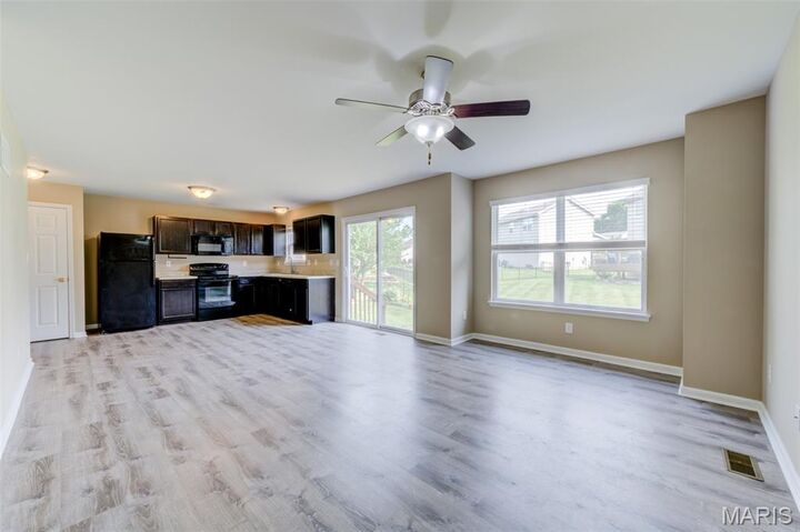 Property Photo:  1844 Sterling Oaks Drive  MO 63376 
