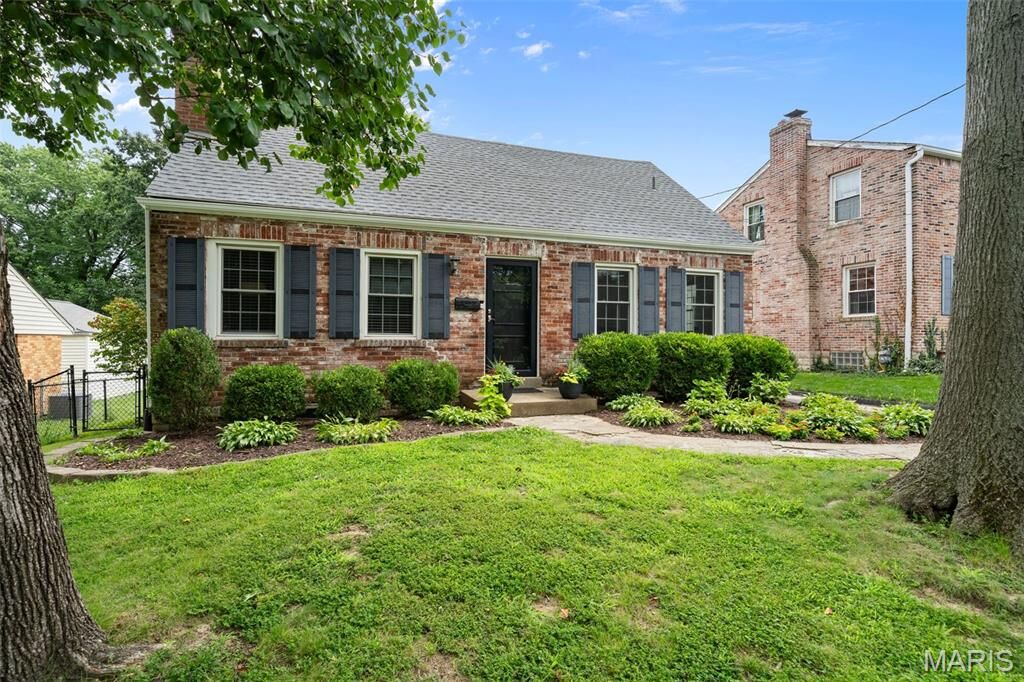 Property Photo:  436 Couch Avenue  MO 63122 
