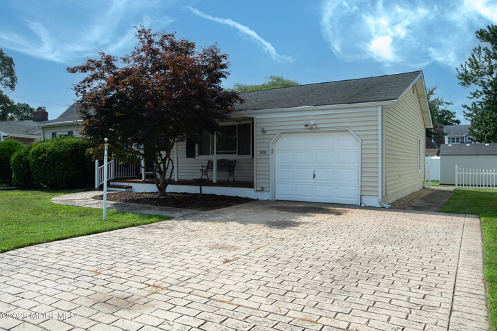 Property Photo:  2219 Christine Court  NJ 08742 