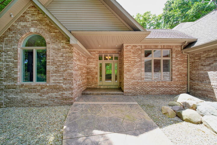 Property Photo:  2500 Reynolds Road  MI 49201 