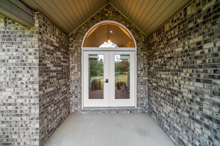 Property Photo: 4055 Pontiac Trail MI 48105