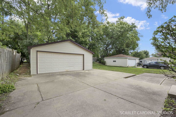 Property Photo: 286 Plainview Drive IL 60440