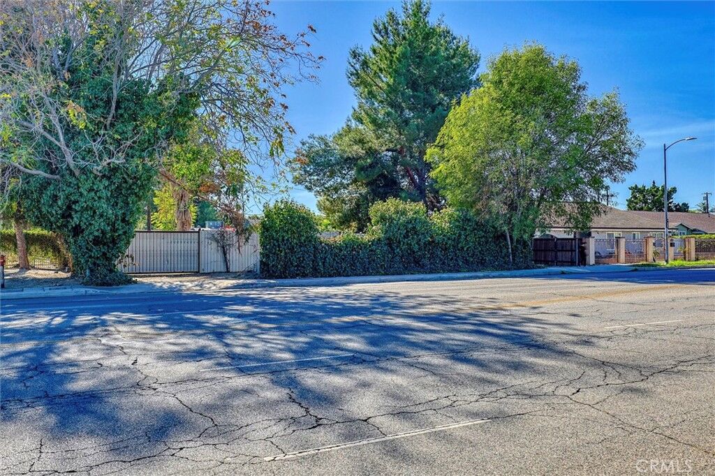 Property Photo:  16326 Nordhoff Street  CA 91343 