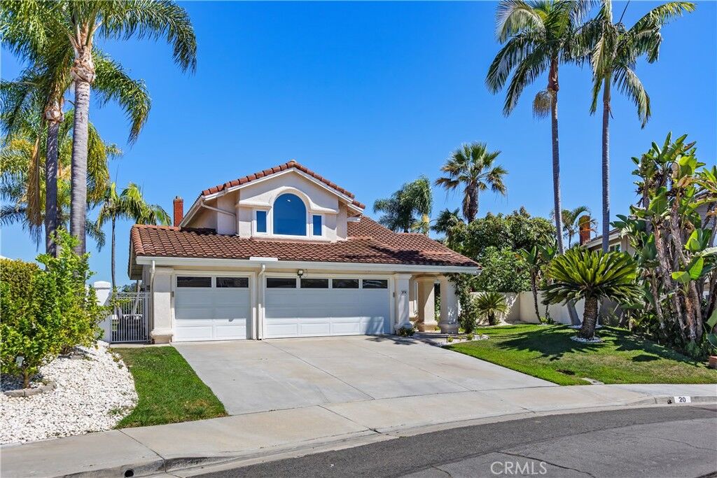 Property Photo:  20 Sand Pointe  CA 92677 
