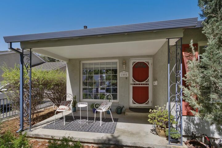 Property Photo:  1008 2nd Street  CA 95695 