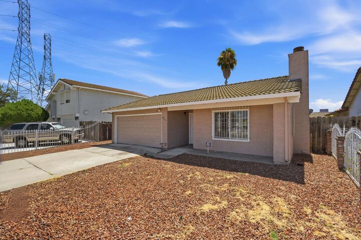 Property Photo:  832 W 8th Street  CA 95206 