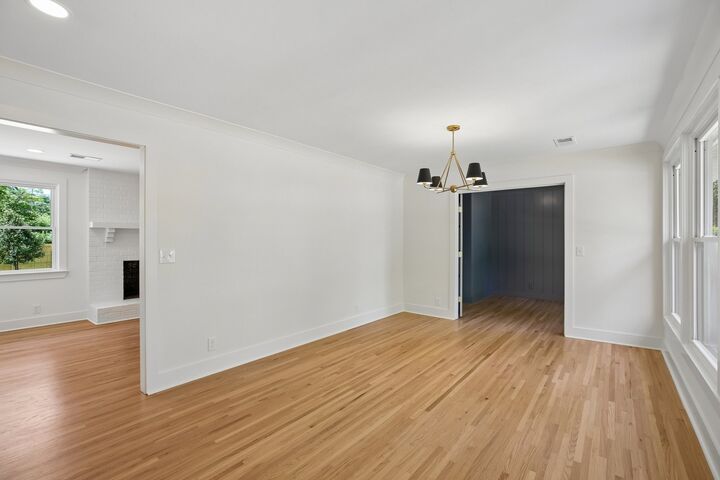 Property Photo:  5157 Regent Dr  TN 37220 