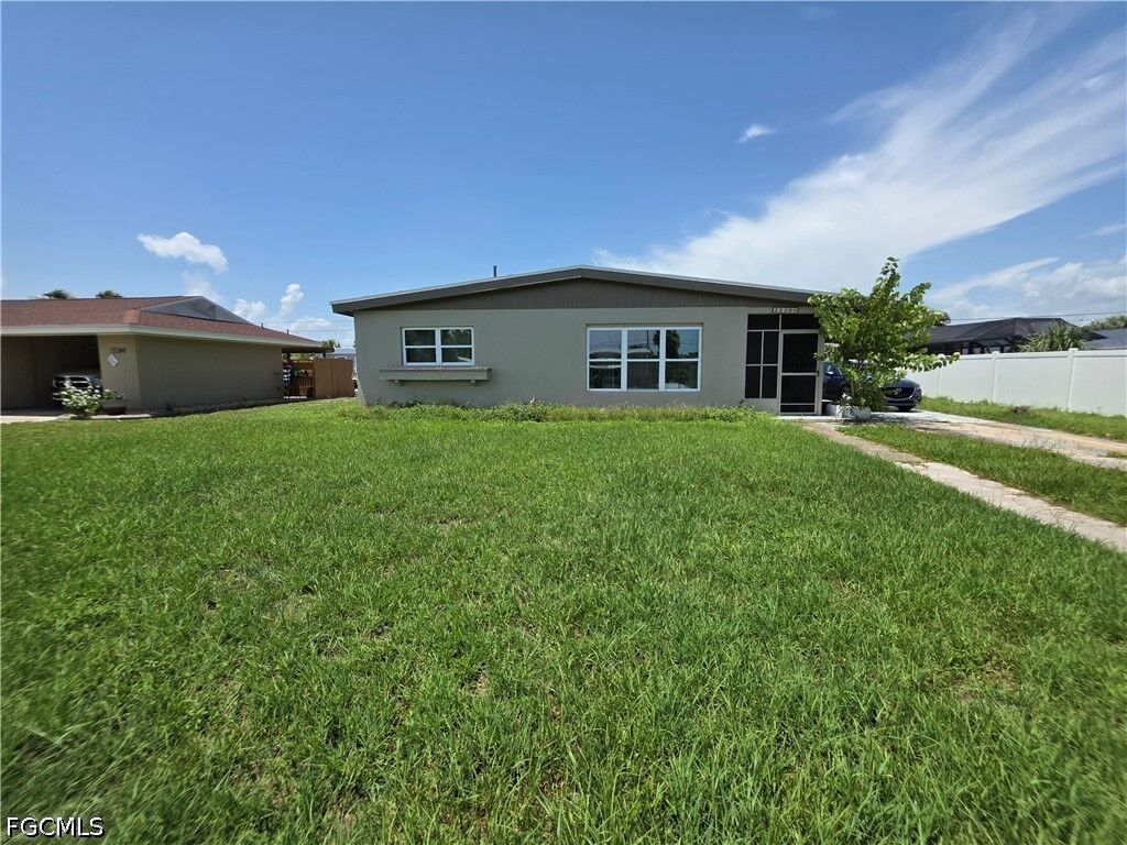 Property Photo: 22268 Lasalle Road FL 33952