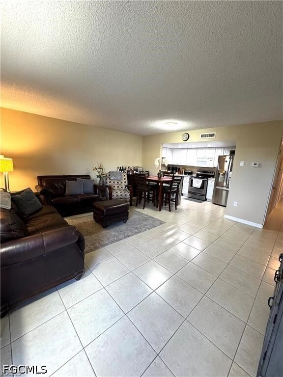 Property Photo: 4906 Victoria Drive 108 FL 33904