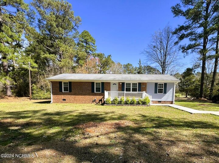 Property Photo: 1042 Ramsey Road NC 28546