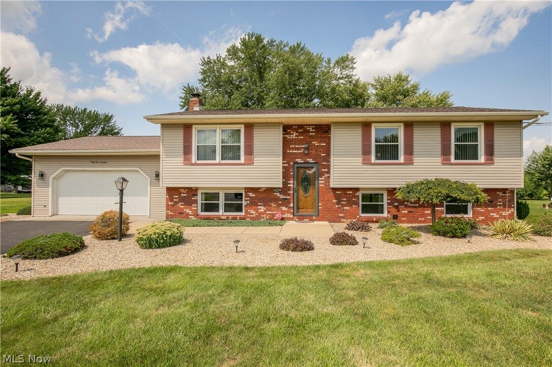 Property Photo:  4319 Ridge Road  OH 44410 