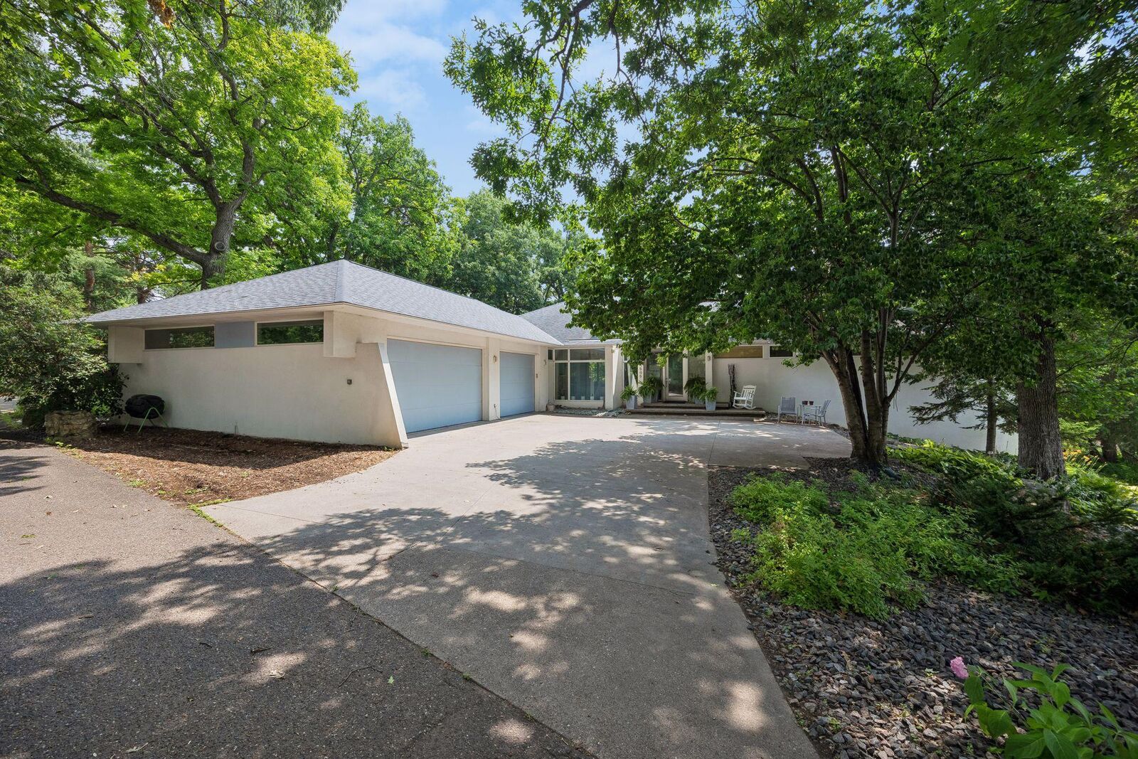 Property Photo:  4509 Woodhill Road  MN 55345 