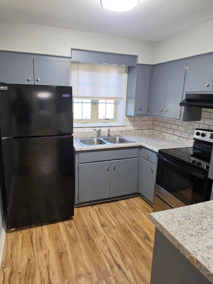 Property Photo:  4445 Chowen Avenue S  MN 55410 