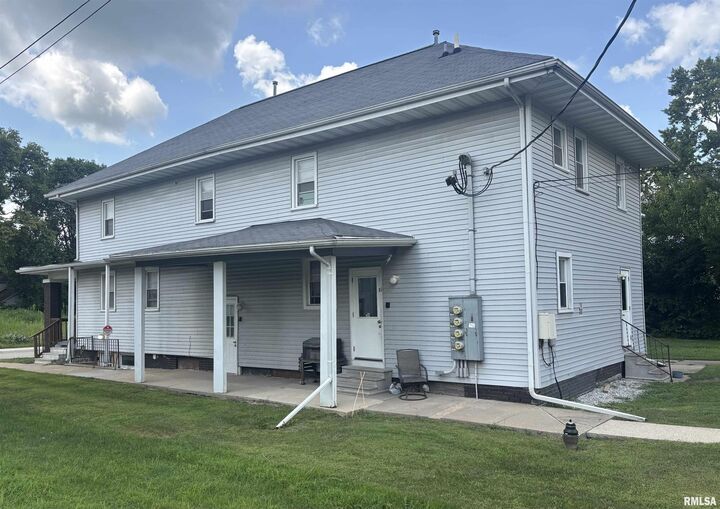 Property Photo:  308 W Adams Street 3  IL 61455 