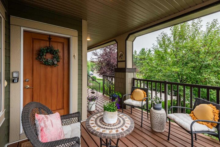 Property Photo:  99 Mahogany Row SE  AB T3M 1S9 
