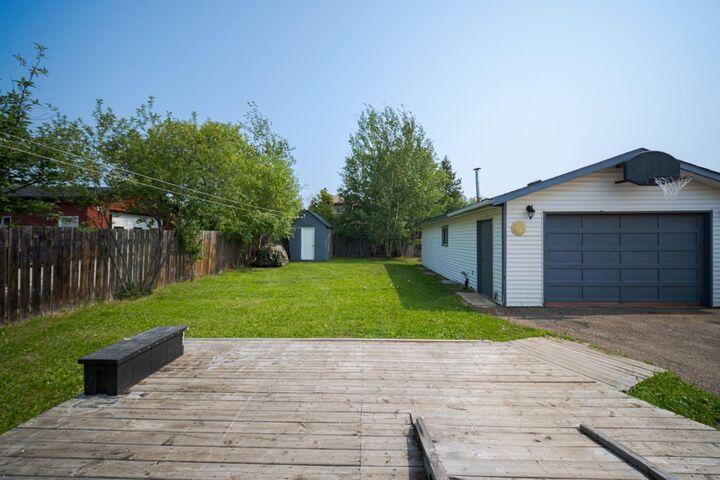 Property Photo:  157 Torrie Crescent  AB T9K 1J7 