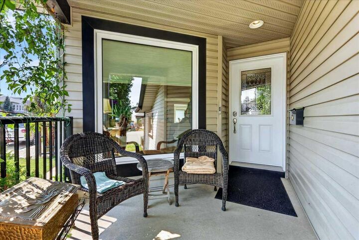Property Photo: 23 Cranfield Crescent SE AB T3M 1A6