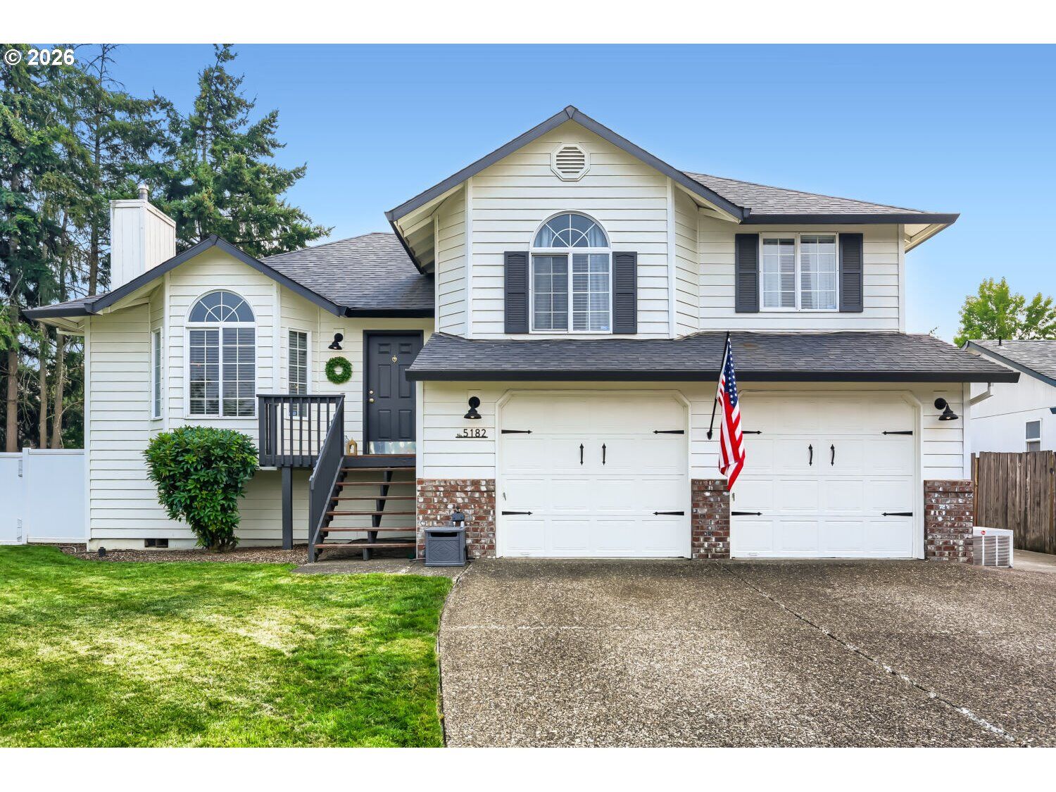 Property Photo:  5182 SE 52nd Pl  OR 97123 