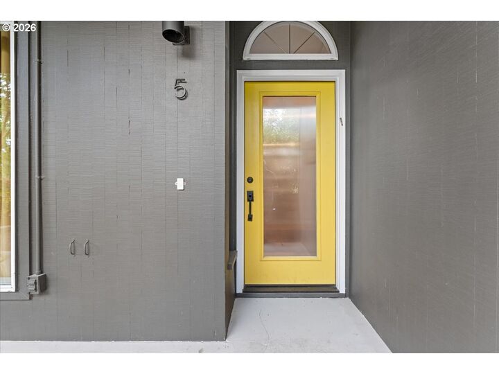 Property Photo: 5225 SW Oleson Rd OR 97225