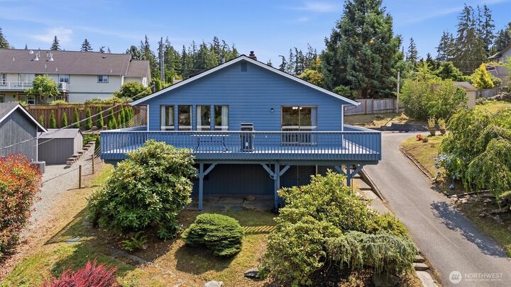 Property Photo:  352  Lochwood Drive  WA 98282 