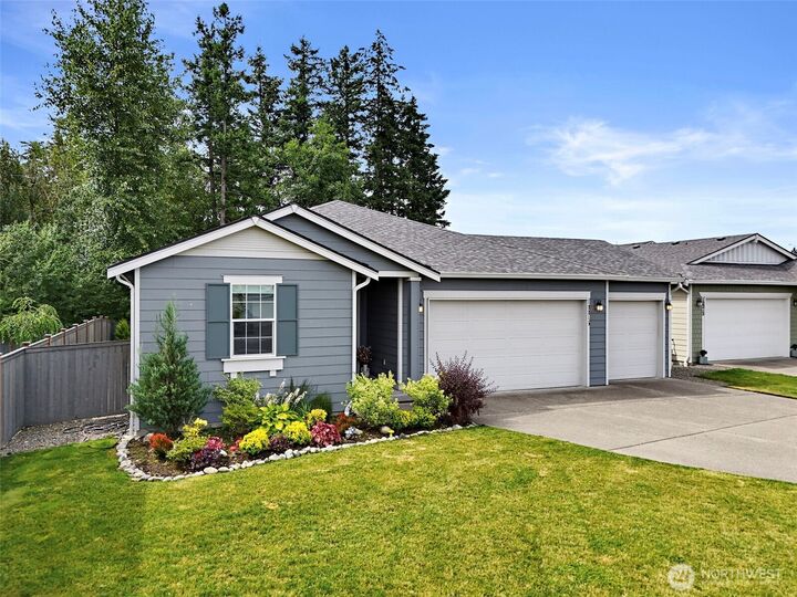 Property Photo:  12216  176th St  E  WA 98374 