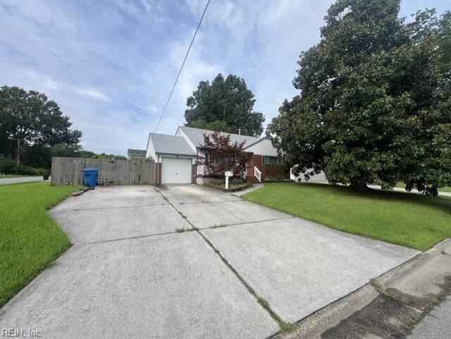 Property Photo: 5680 S Pawnee Rd VA 23462