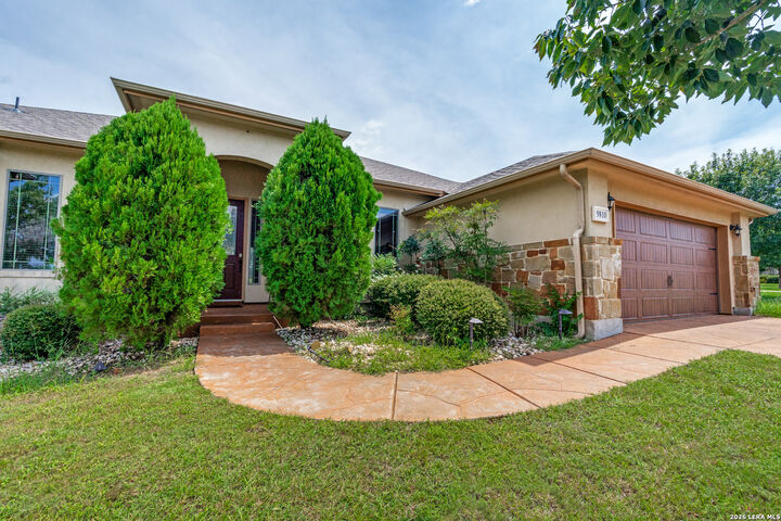Property Photo:  9810 Spinnaker Path  TX 78263 