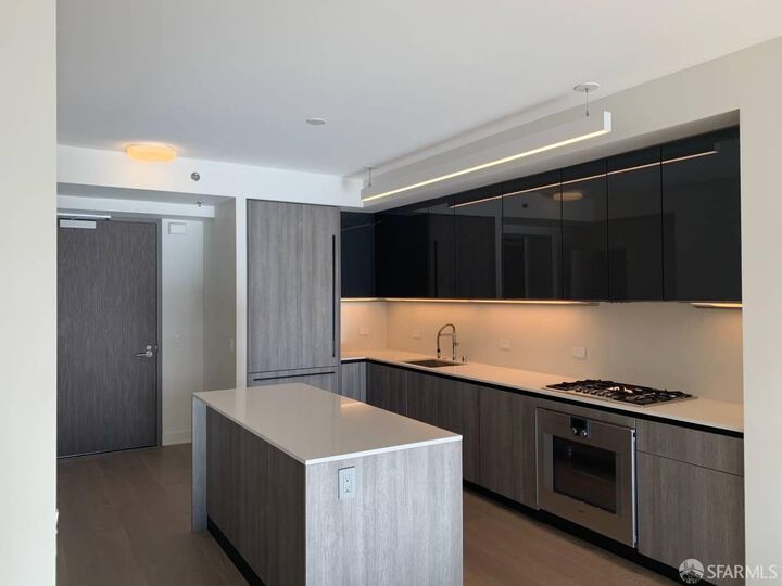 Property Photo: 338 Main Street 11F CA 94105