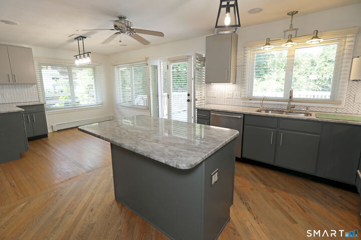 Property Photo:  60 Ferguson Road  CT 06040 