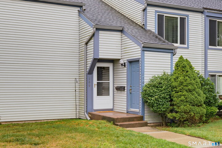 Property Photo:  170 Candlewood Drive 170  CT 06074 