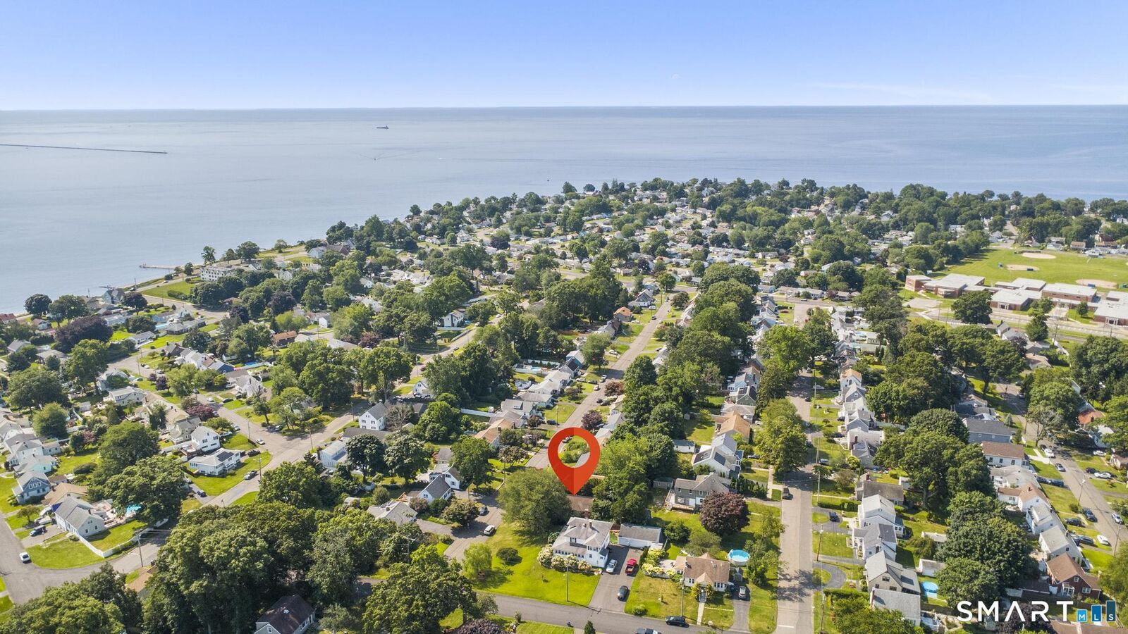 Property Photo: 122 Bellevue Avenue CT 06516