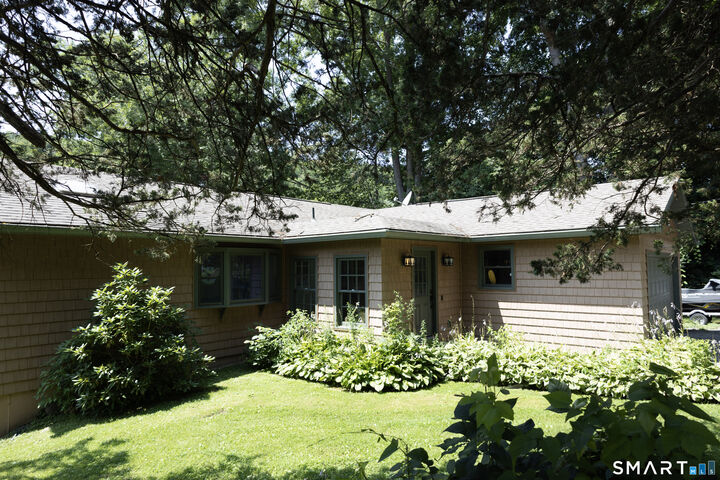 Property Photo:  18 Pinewood Shores  CT 06784 
